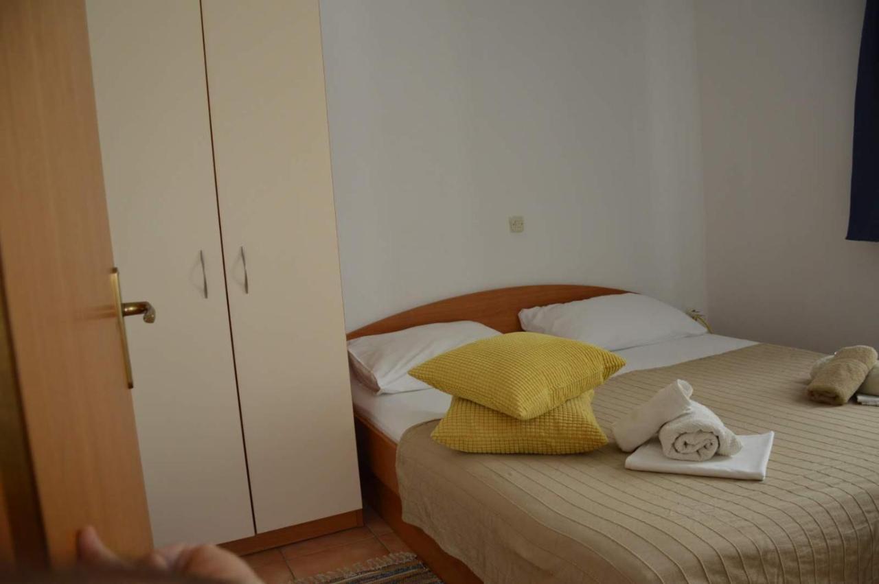 Apartments Burcul Pag Pag Town Eksteriør bilde