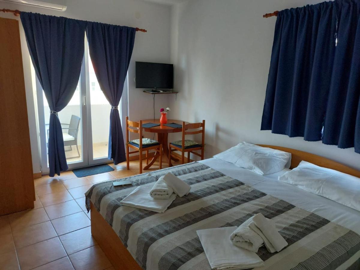Apartments Burcul Pag Pag Town Eksteriør bilde