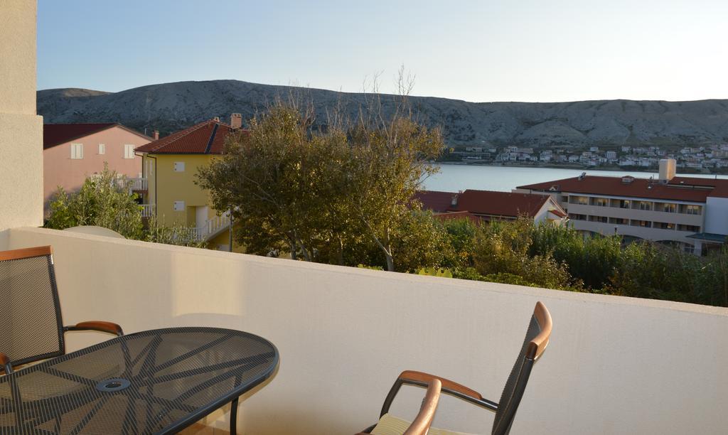 Apartments Burcul Pag Pag Town Eksteriør bilde